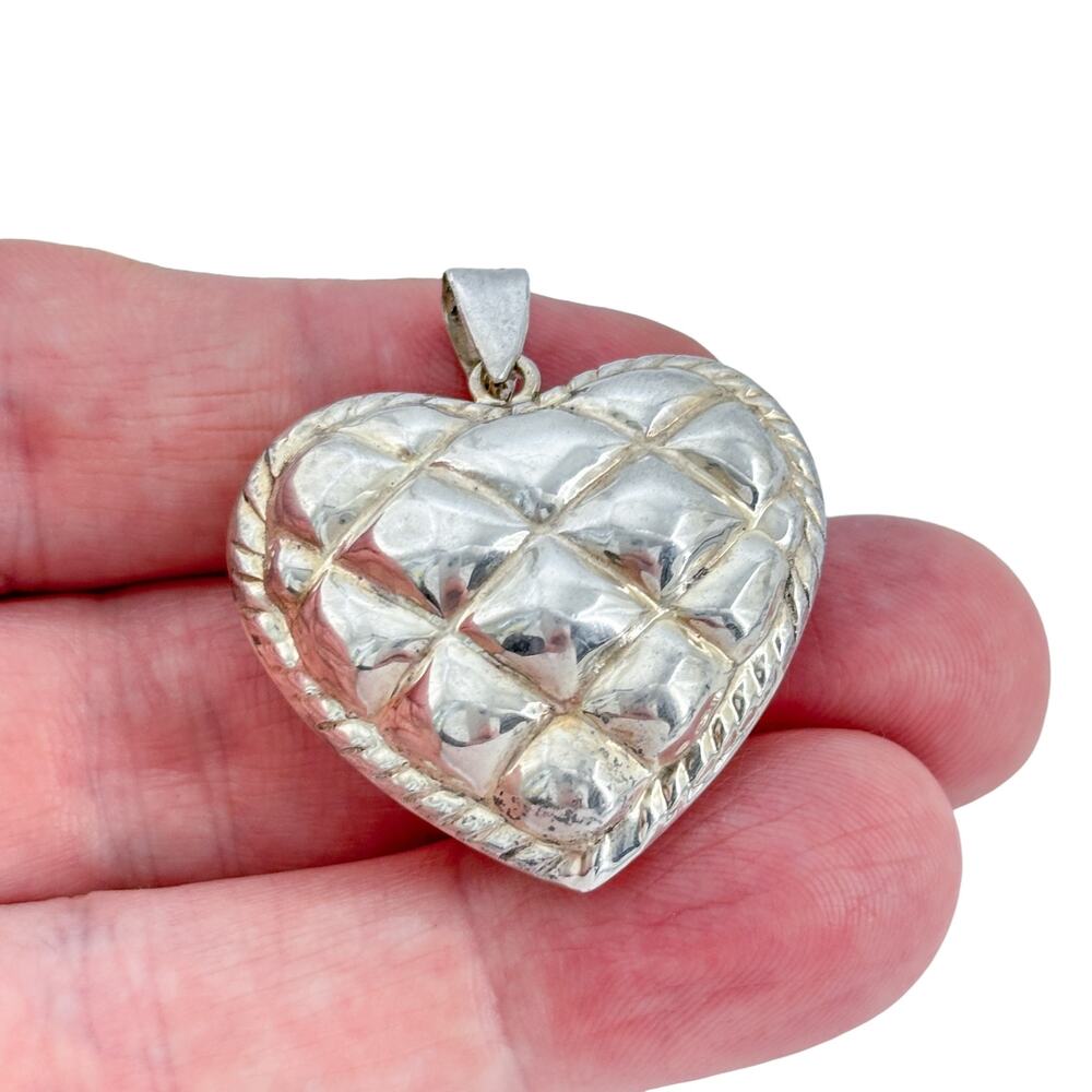 Vintage Sterling Silver 925 Puffed Quilted Heart Pendant
